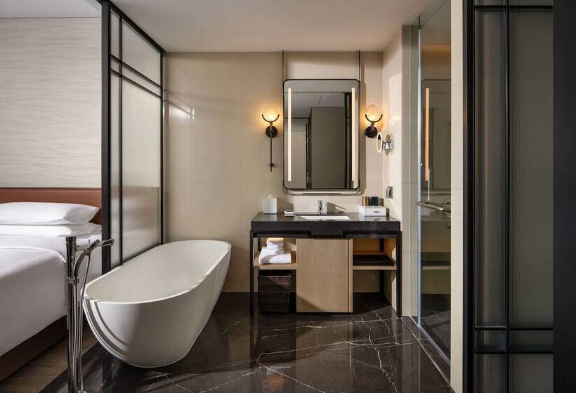 هتل Sheraton Ningbo Xiangshan Resort