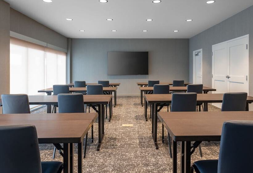 فندق Towneplace Suites By Marriott Ocala