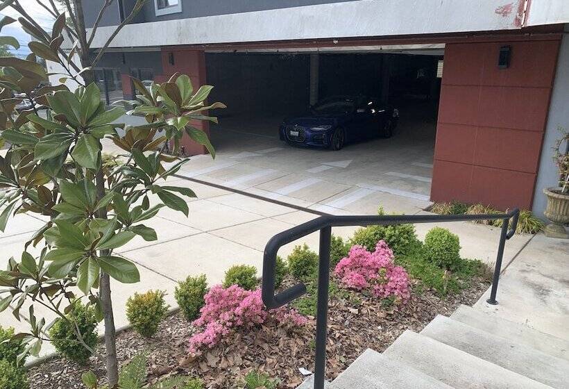 Lakeview