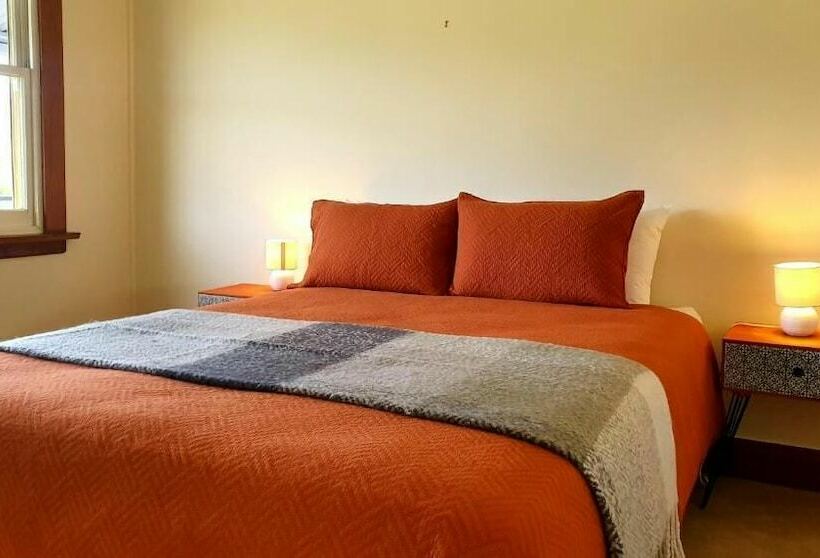فندق على الطريق Wandering Trout   Gourmet Stays