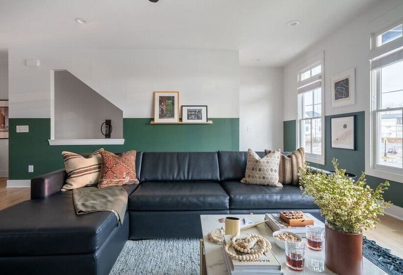Musgraves & Twain By Avantstay 2 Unit Buyout W/ 8br In Heart Of Nashville