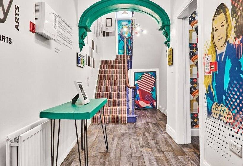 بنسيون Forty Four North