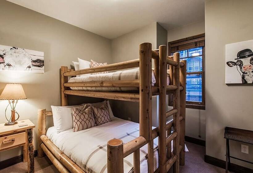 Red Hawk By Avantstay Charming Cabin W/ Theatre & Spa 5mins To Deer Valley Mtn