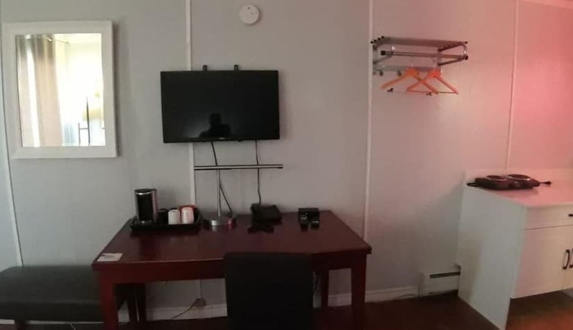 Regal Motel