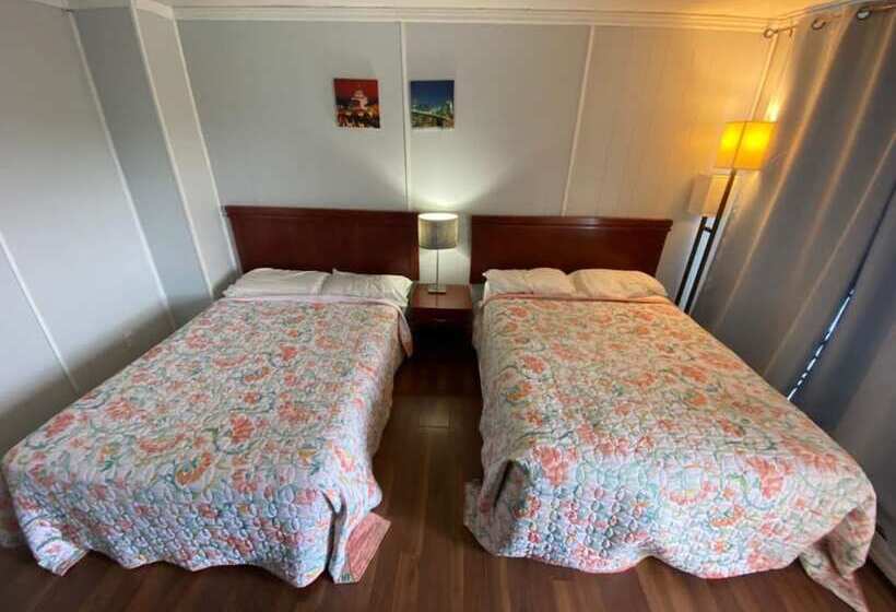 Regal Motel