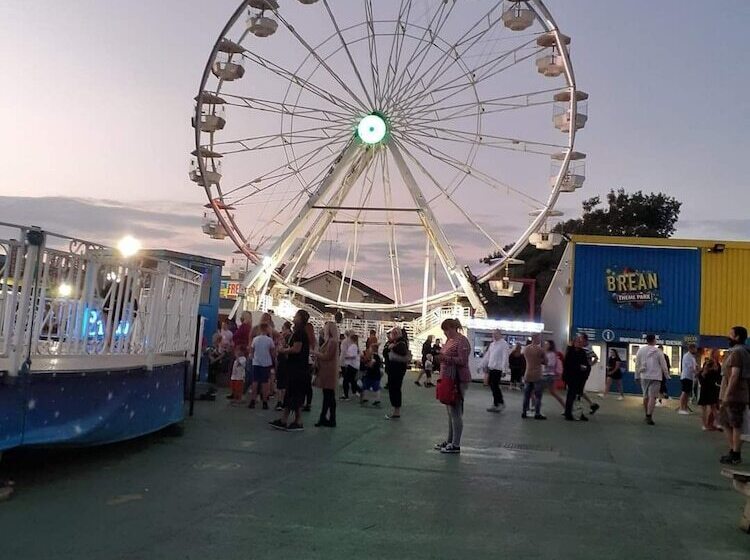 إقامة 95 Holiday Resort Unity 3 Bedrooms Entertainment Passes Included