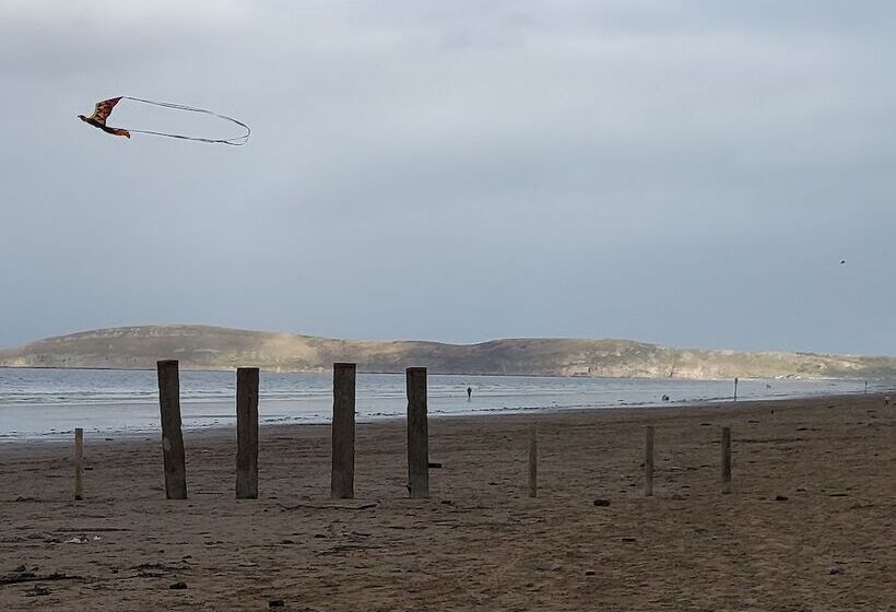 إقامة 95 Holiday Resort Unity 3 Bedrooms Entertainment Passes Included