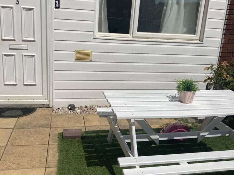 إقامة Lovely And Spacious House In South London