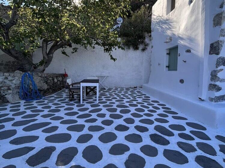 اقامتگاه Siesta Villas Nearby Tzanaki Beach