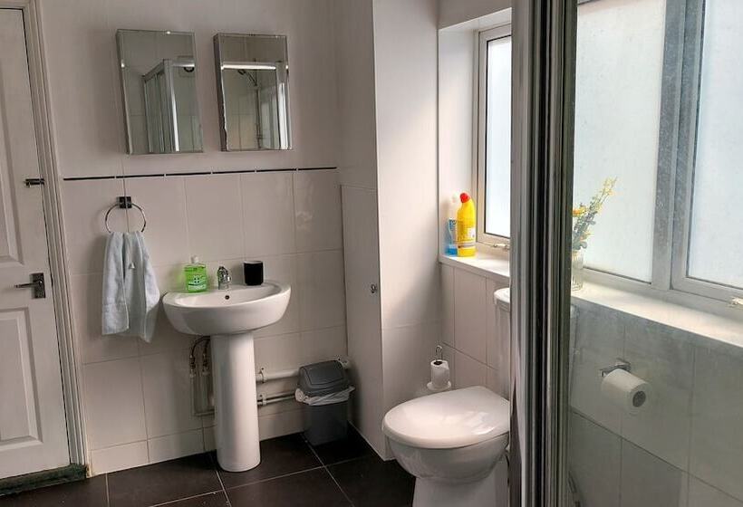 レジデンス Victoria Heights   Beautiful 3 Bed In Gillingham K