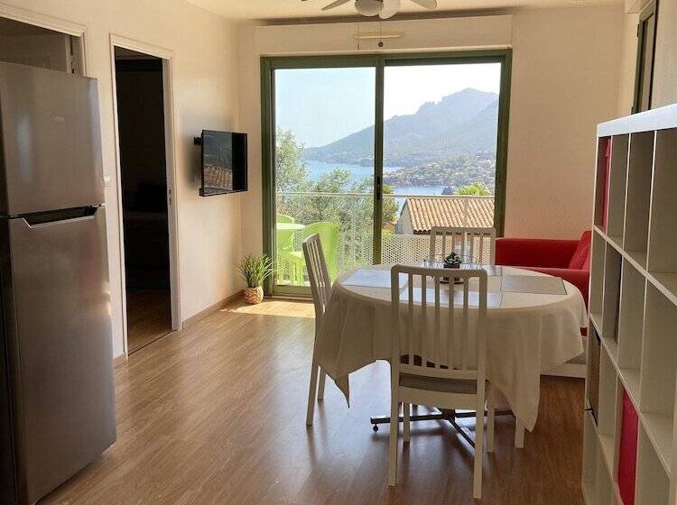 אתר נופש Village Vacances Lou Castelet