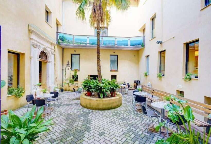 هاستل Casa Del Cigroner