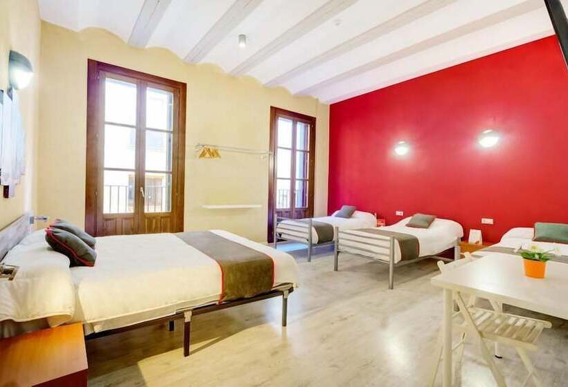 هاستل Casa Del Cigroner