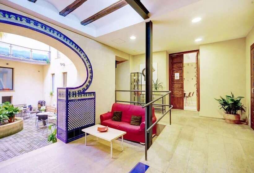 هاستل Casa Del Cigroner