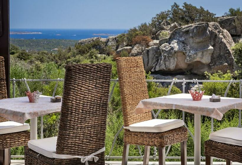تختخواب و صبحانه Iconic Luxury Suite