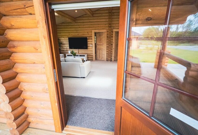 Отель Aspen Lodge