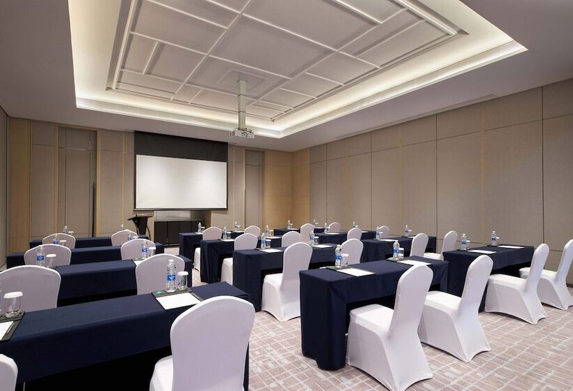 هتل Courtyard By Marriott Changchun