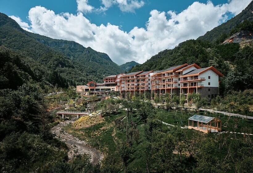 ホテル Crowne Plaza Shennongjia By Ihg