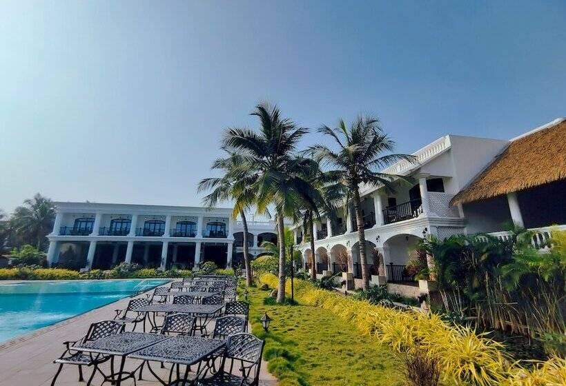 هتل Lagoon Sarovar Premiere Resort, Pondicherry