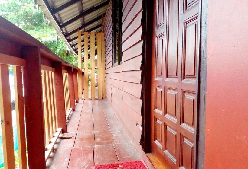 هتل Lipe Garden Beach Resort
