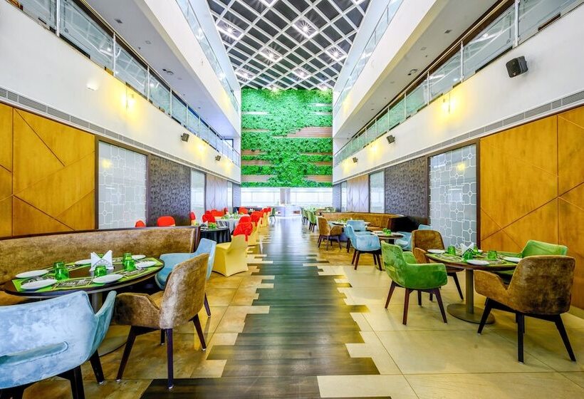 酒店 Manipal Inn