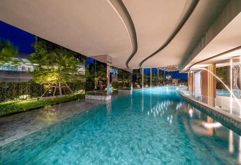 هتل Oakwood Suites Tiwanon Bangkok
