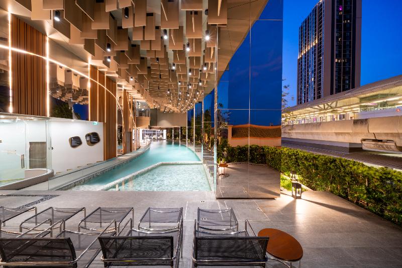 هتل Oakwood Suites Tiwanon Bangkok