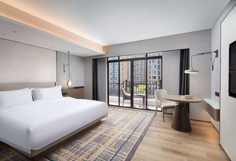 호텔 Ramada Plaza By Wyndham Poyang