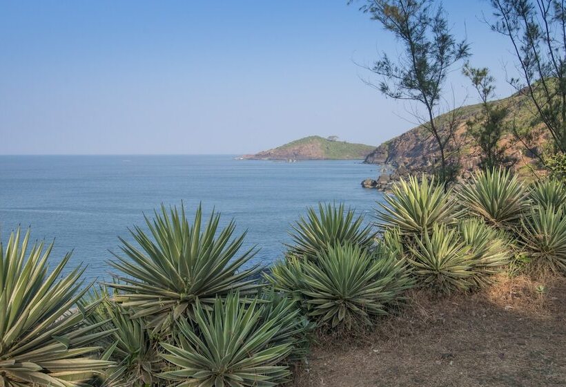 호텔 Red Earth Gokarna