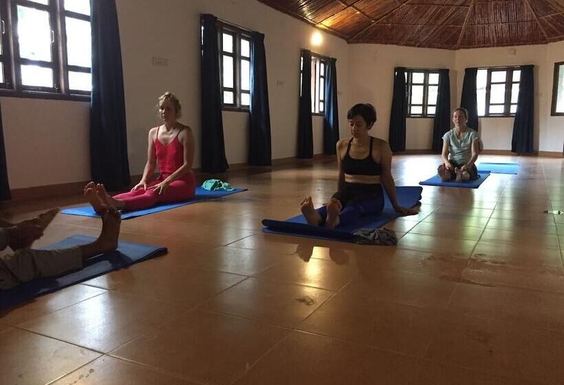 호텔 Red Earth Gokarna