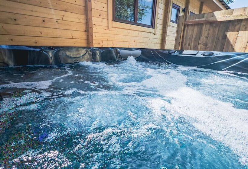 فندق Sundance Lodge