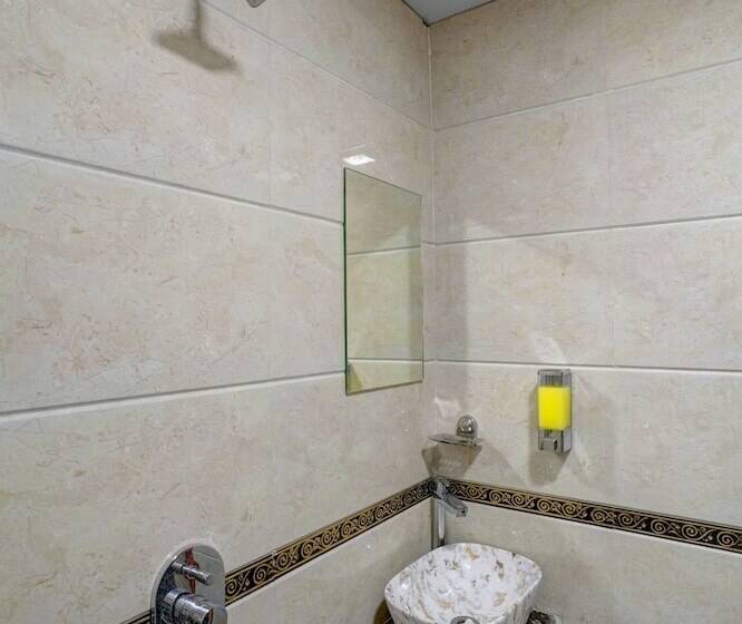 هتل Tip Top Residency