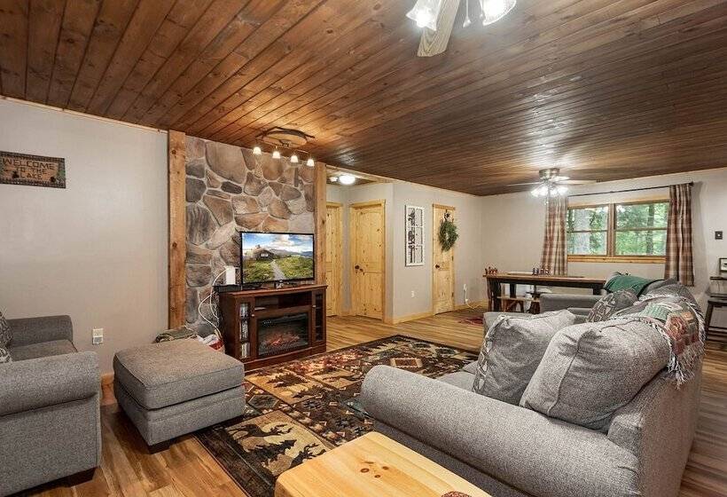 Lincoln Log Cabin