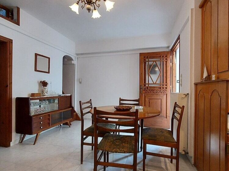 پانسیون Rest As A Local