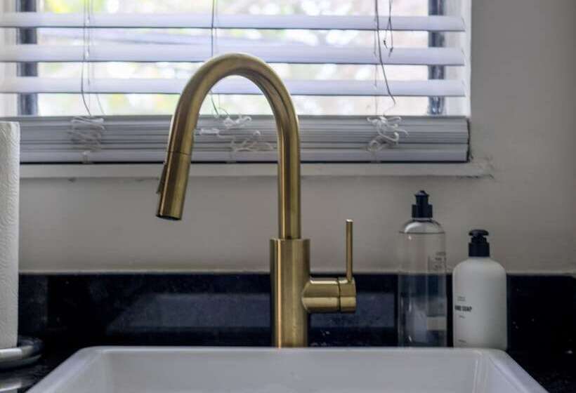 펜션 The Grandview Collection   Fl Ave
