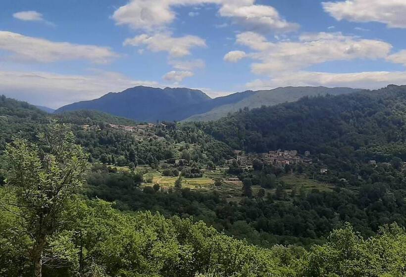 إقامة Beautiful 2 Bed House In Longoio, Bagni Di Lucca