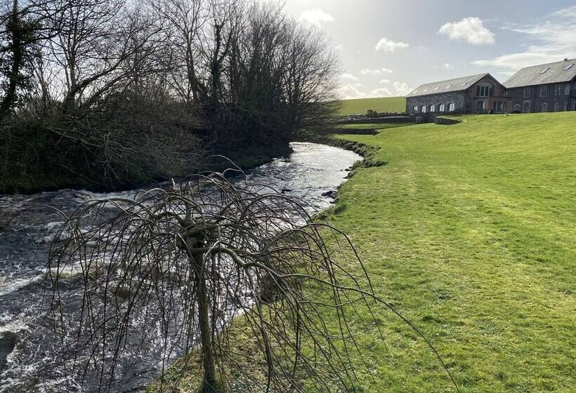 The Old Flax Mill