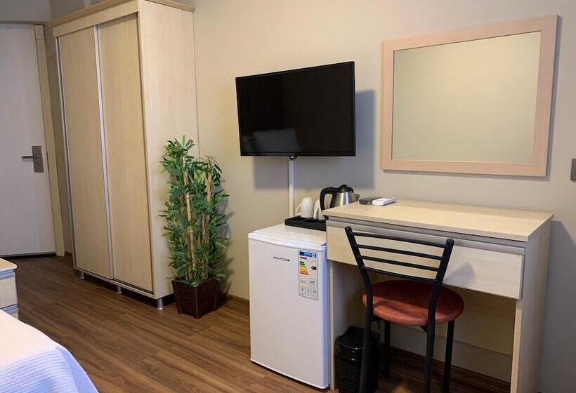 Akcay Zeytin Otel