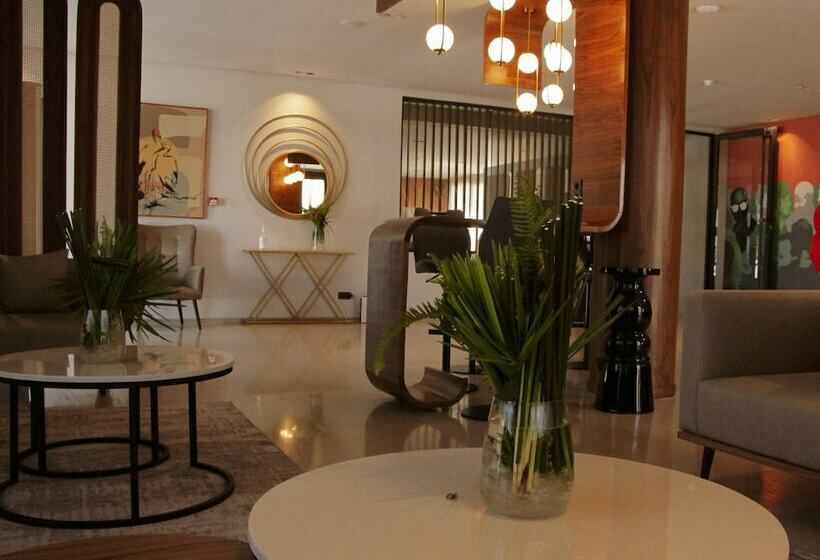 هاستل Urban Hotel And Spa