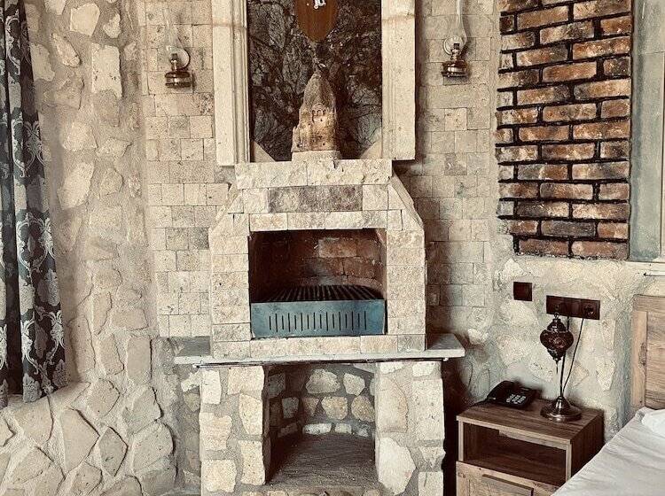 Aysultan Stone House