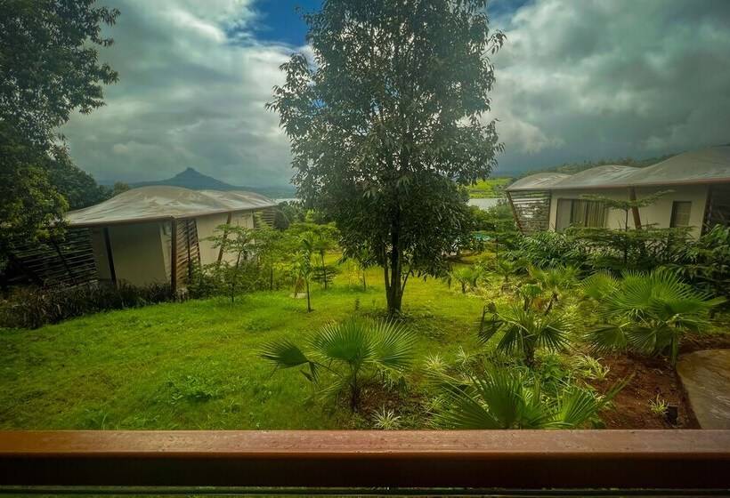 בית מלון כפרי Antheia Pawna Lake