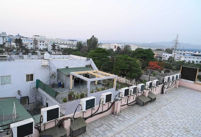 호텔 Kedar Ganga