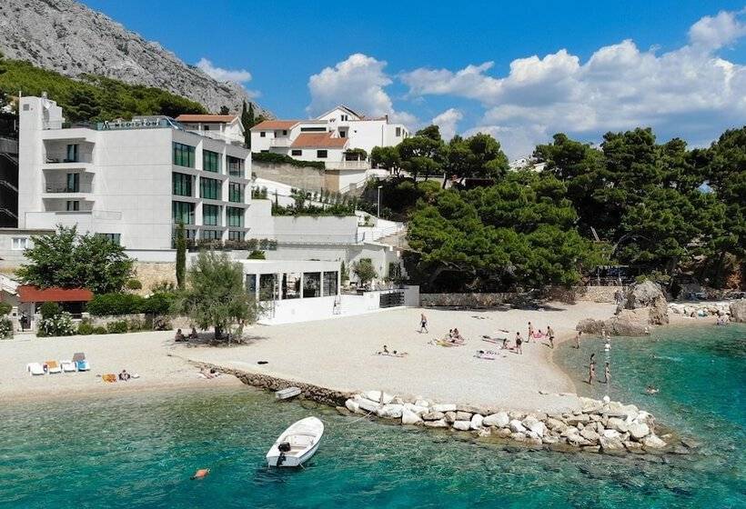 בית מלון כפרי Medistone