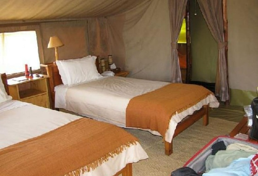 هتل Ngamba Island Tented Camp