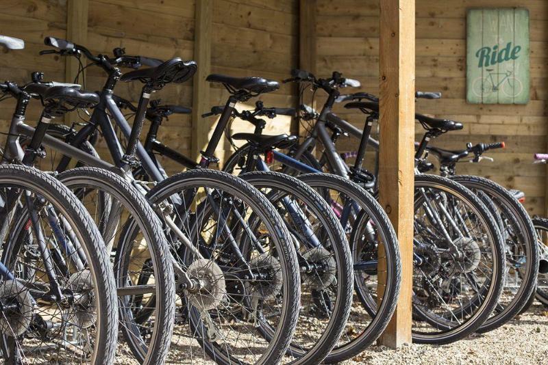 ホテル Oakley Court