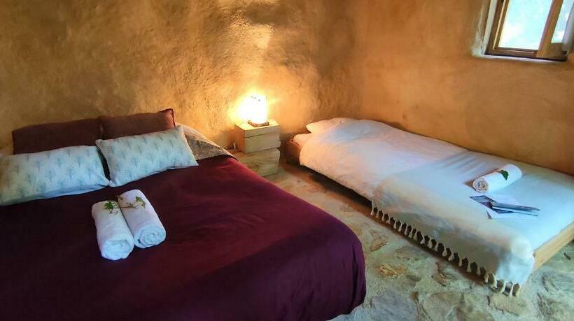 בית מלון כפרי Eco Hostel Quinta Das Relvas