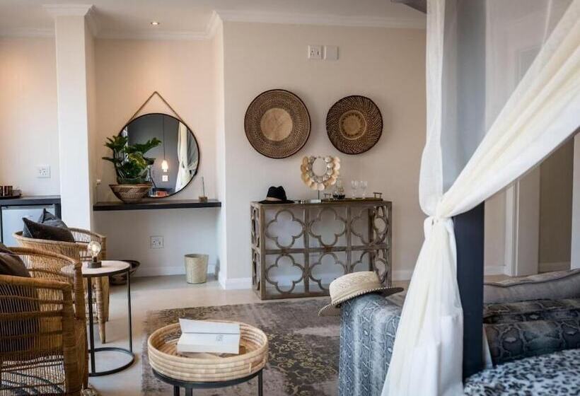 ホテル Safari Moon Luxury Bush Lodge