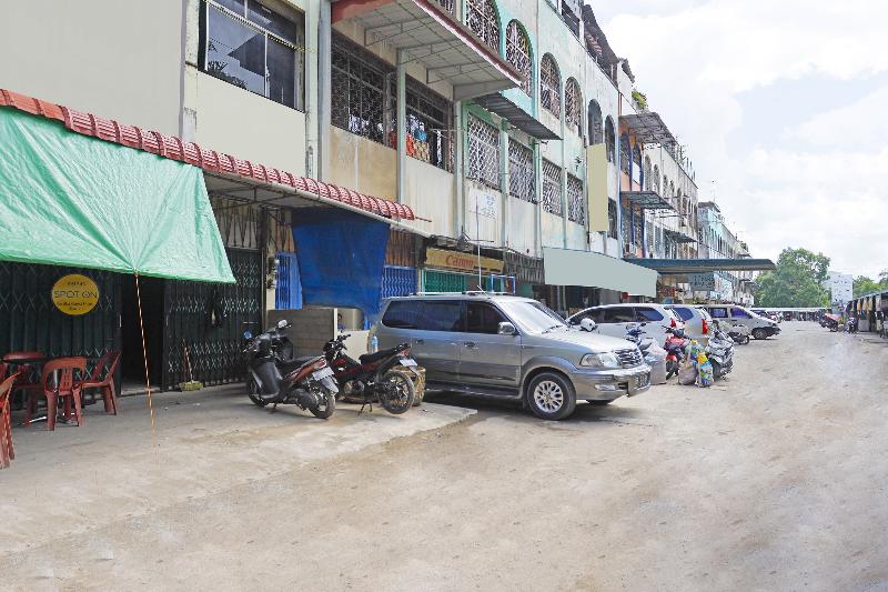 هتل Spot On 91343 Kartika Guest House Syariah