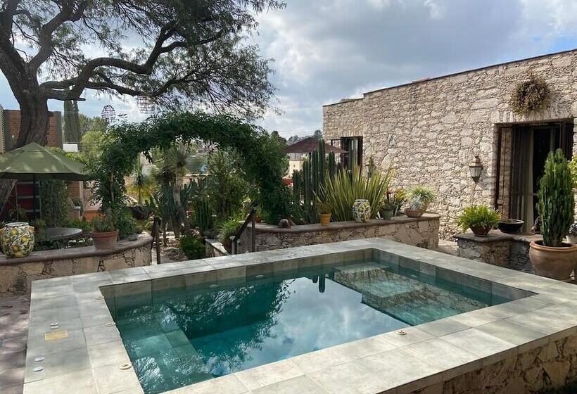 فندق Su Casa