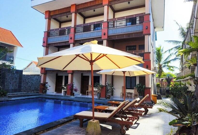 Отель The Tunjung Boutique Resort
